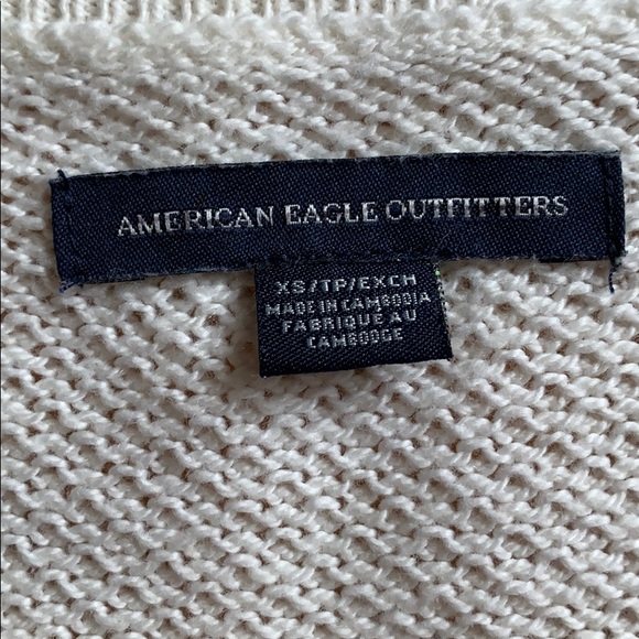 American Eagle Knit Sweater - Picture 3 of 3